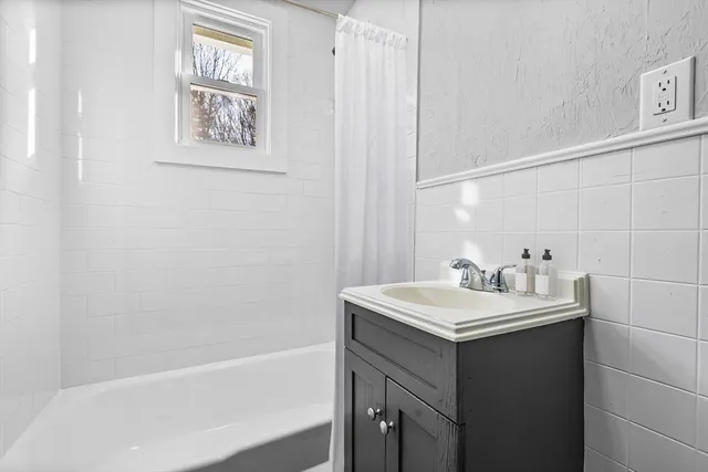 $339,900 | 16 Maple Place, Winchendon, MA 01475