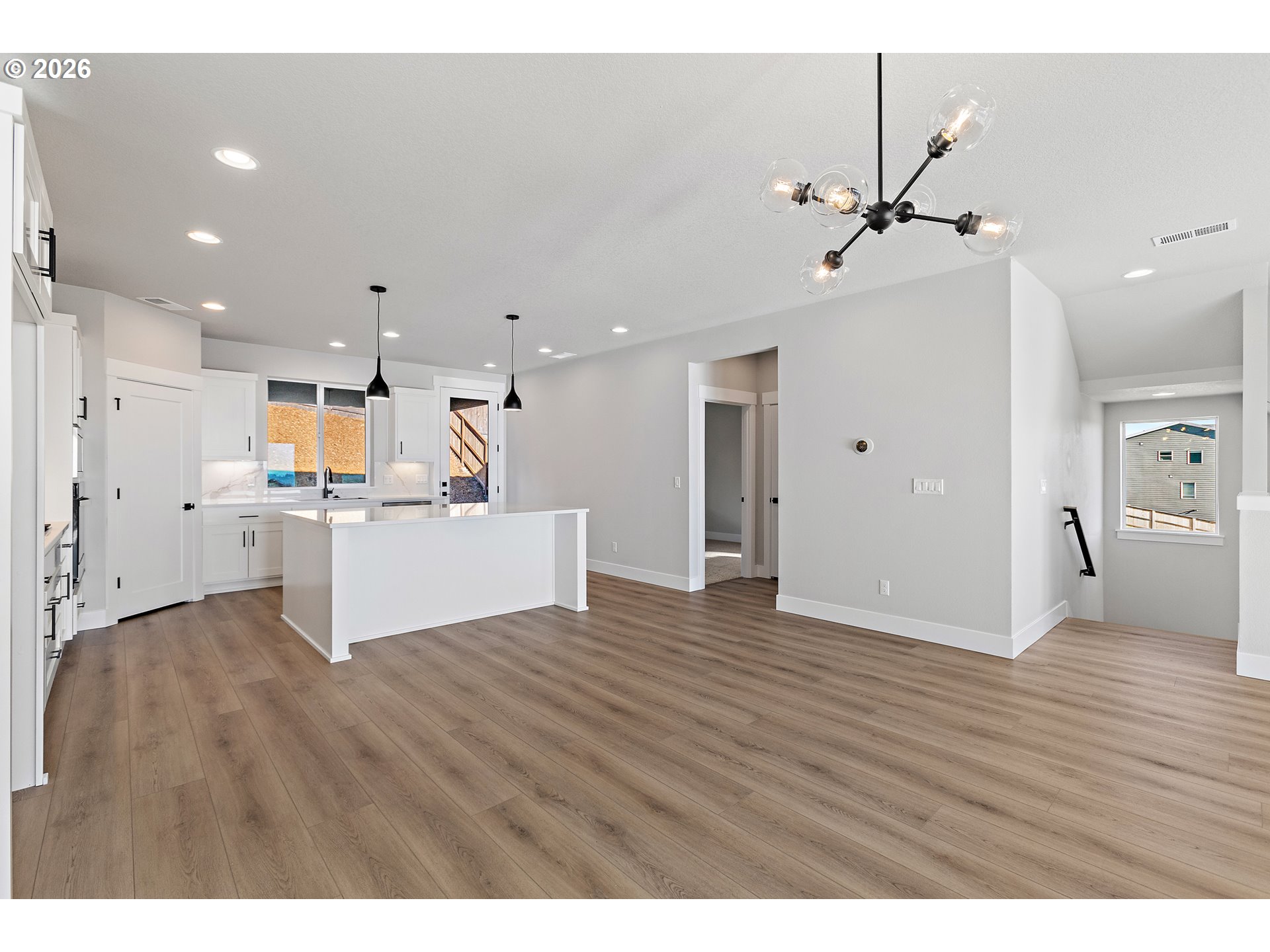 12159 Southwest Autumn View Street Tigard, OR 97224 - Photo 11 of 46