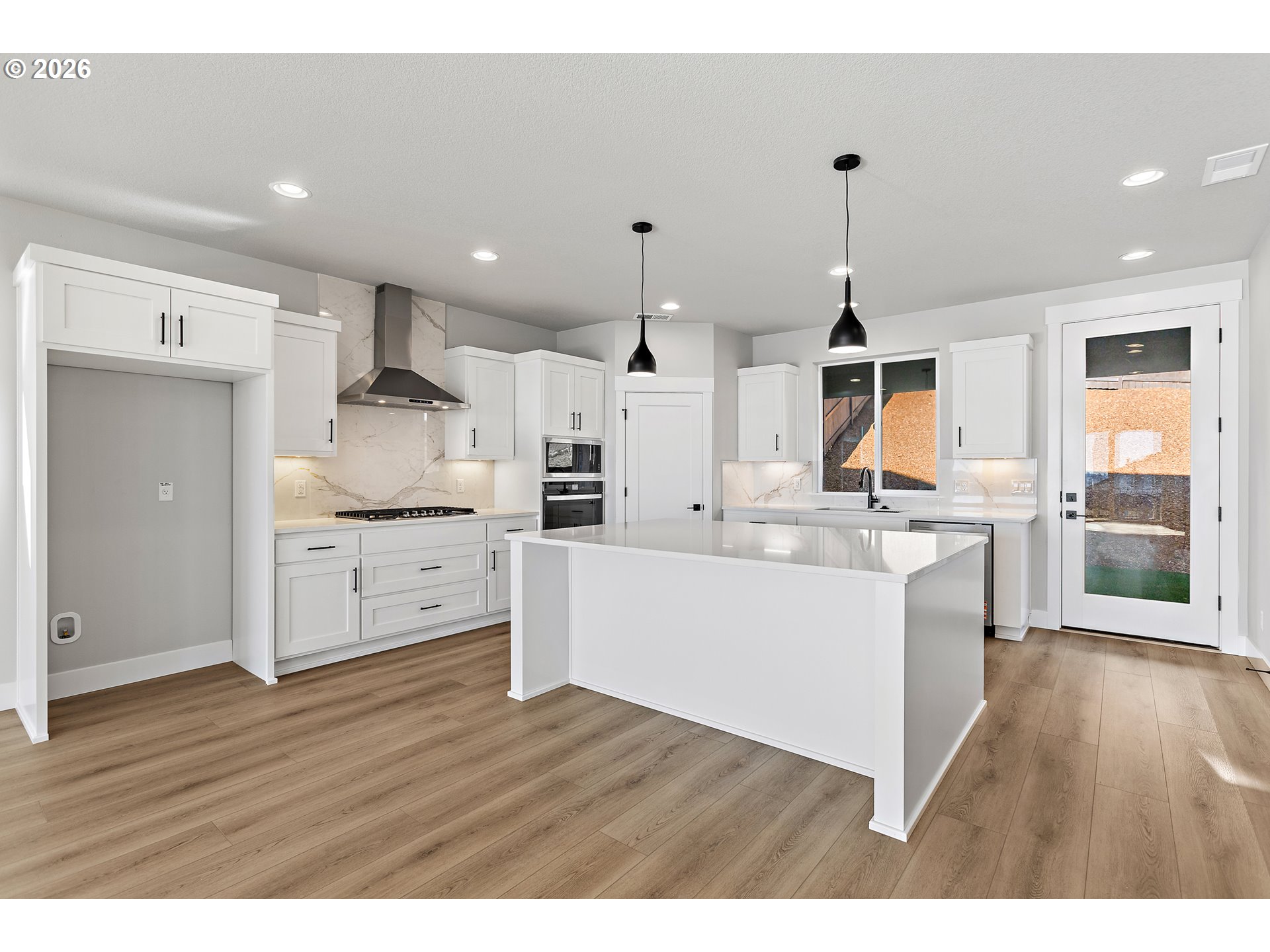 12159 Southwest Autumn View Street Tigard, OR 97224 - Photo 13 of 46