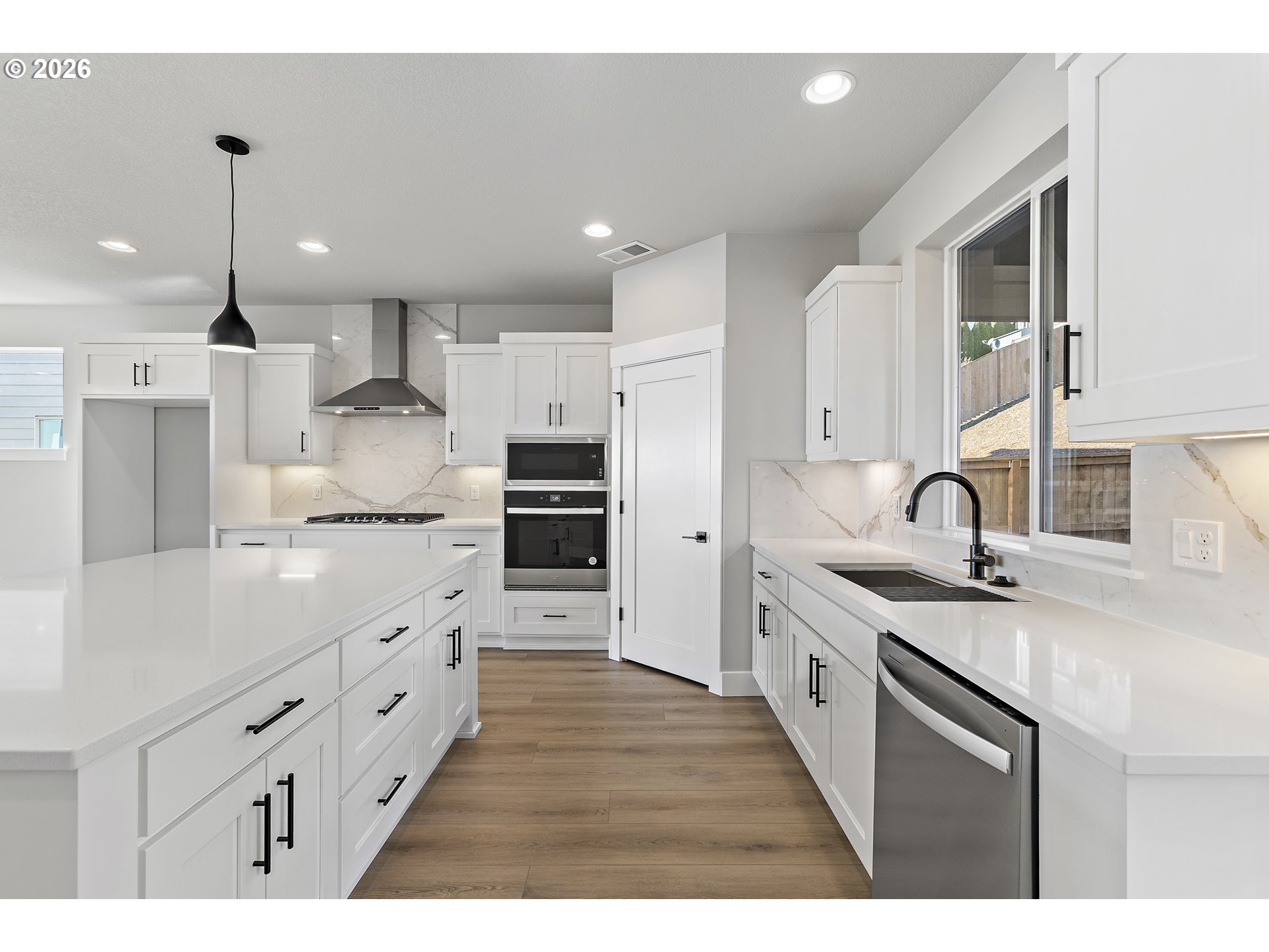 12159 Southwest Autumn View Street Tigard, OR 97224 - Photo 15 of 46