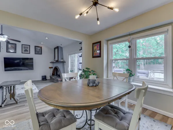 $340,000 | 504 Oak Blvd S Drive, Greenfield, IN 46140