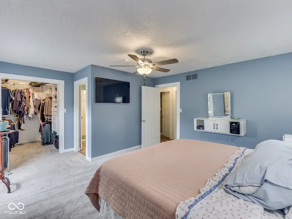 $340,000 | 504 Oak Blvd S Drive, Greenfield, IN 46140