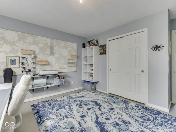 $340,000 | 504 Oak Blvd S Drive, Greenfield, IN 46140