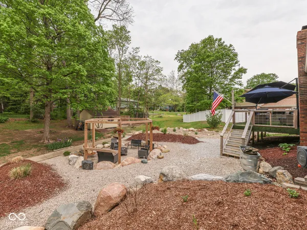$340,000 | 504 Oak Blvd S Drive, Greenfield, IN 46140