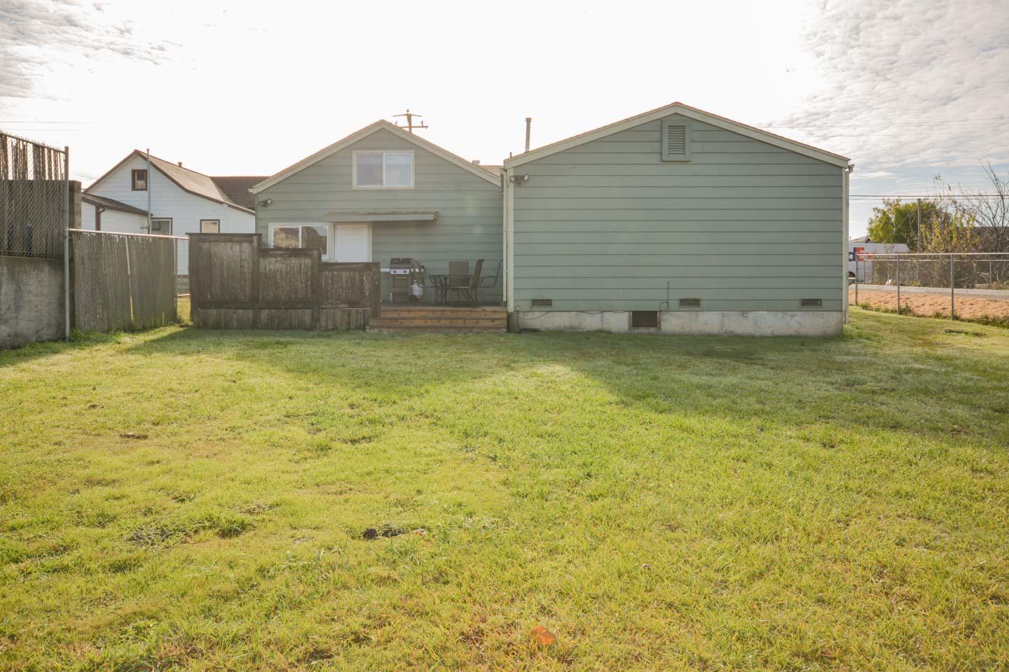 1703 Newburg Road Fortuna, CA 95540 - Photo 34 of 37 DSC_2635