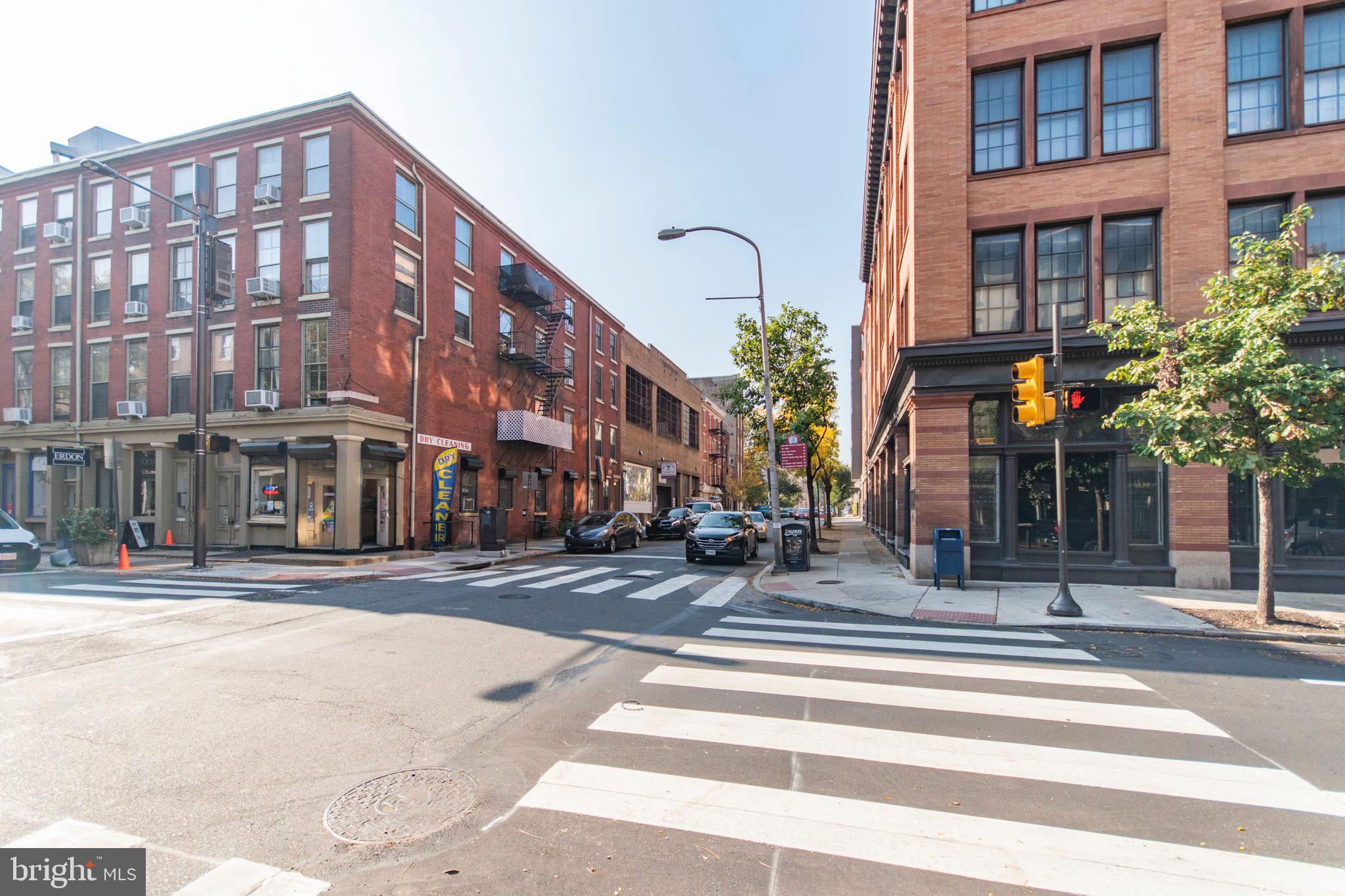 209 North 3rd Street, Unit 3B Philadelphia, PA 19106 - Photo 23 of 25