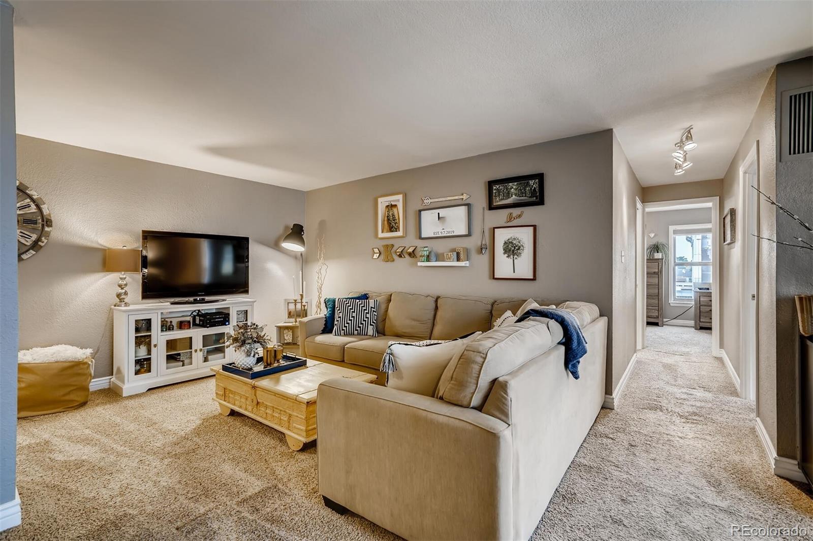 2 Adams Street, Unit 710 Denver, CO 80206 - Photo 5 of 43 Gallery Image 5