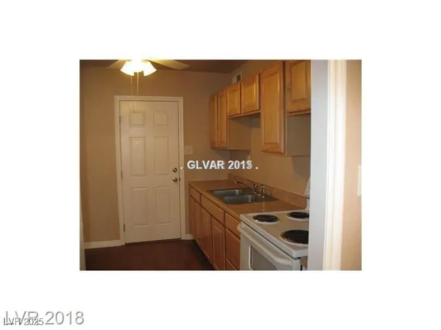 $1,495 | 11 New Mexico Way, Henderson, NV 89015