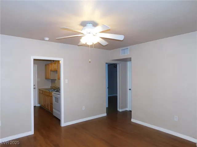 $1,495 | 11 New Mexico Way, Henderson, NV 89015