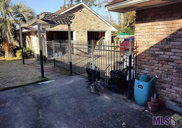 $329,000 | 10525 Rondo Avenue, Baton Rouge, LA 70815