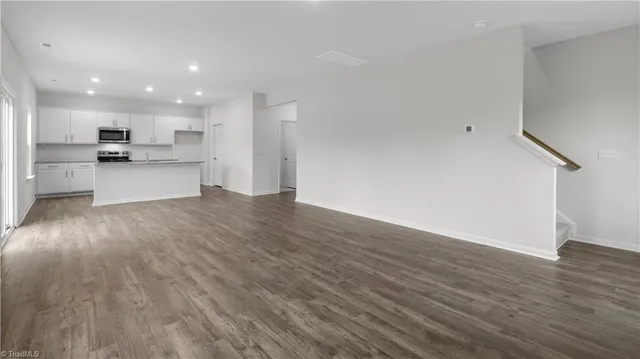 $319,000 | 305 Aspen Place Court, Thomasville, NC 27360