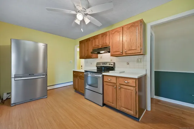 $379,000 | 275 Roger Williams Road, Bridgeport, CT 06610