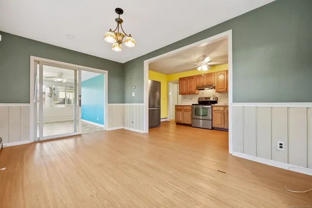 $379,000 | 275 Roger Williams Road, Bridgeport, CT 06610