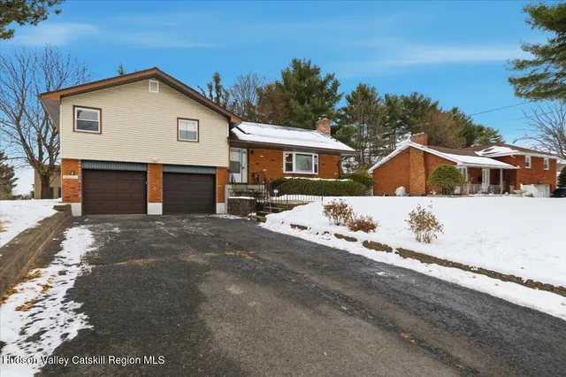$379,900 | 8 Louise Drive, Latham, NY 12110