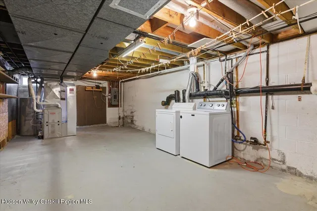 $379,900 | 8 Louise Drive, Latham, NY 12110