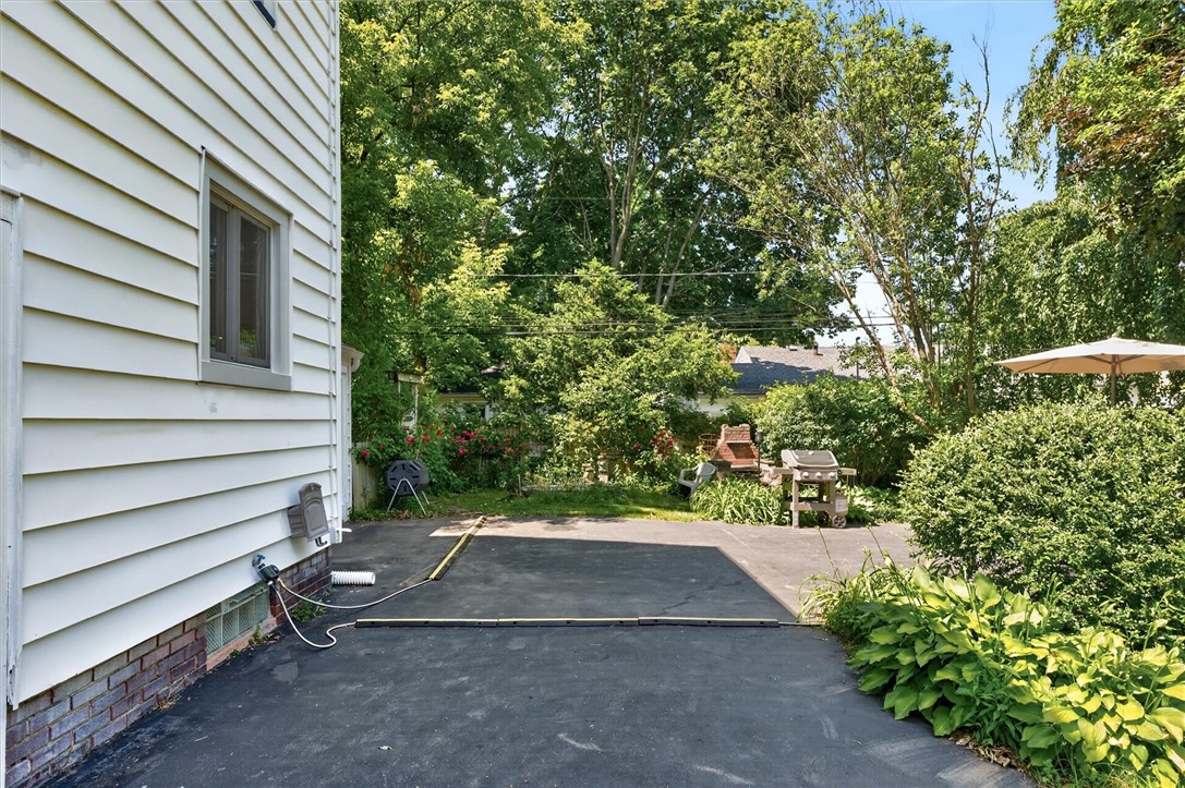 148 Rawlinson Road Irondequoit, NY 14617 - Photo 38 of 50