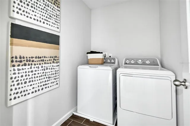 $404,999 | 2509 29th Street East, Palmetto, FL 34221