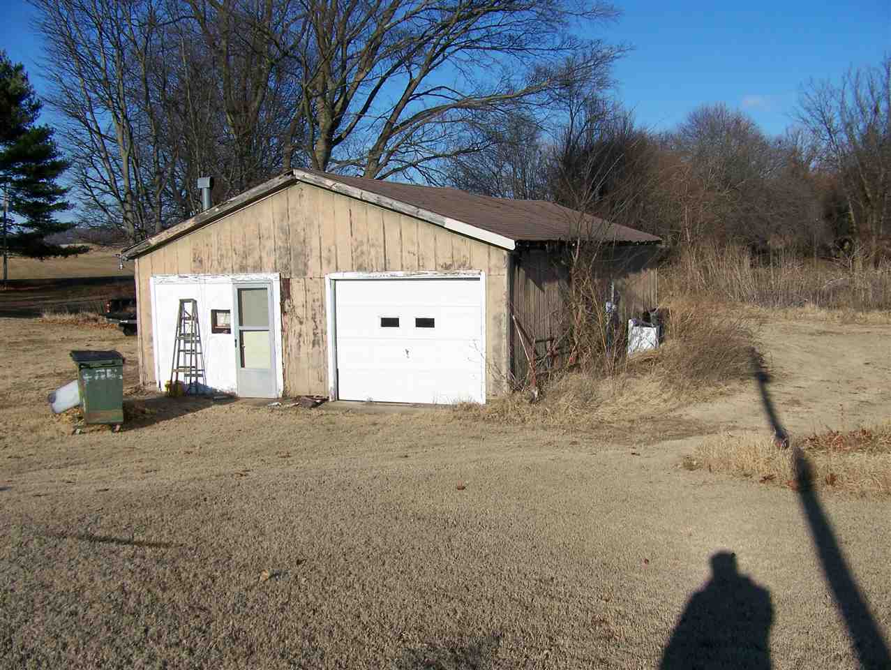 1640 Lee Road New Harmony, IN 47631 - Photo 12 of 34 Gallery Image 12