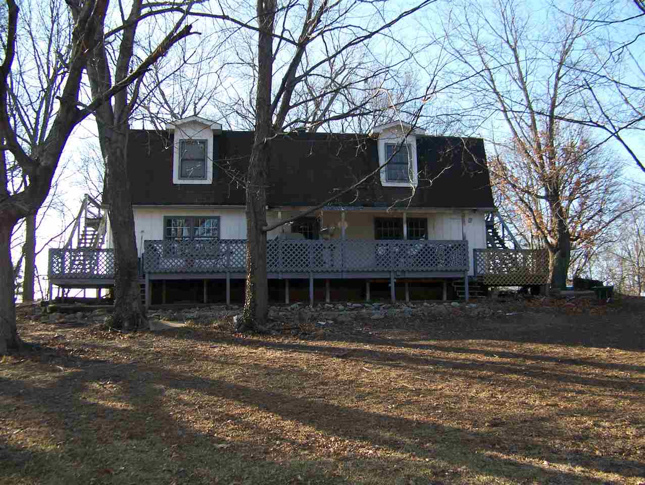 1640 Lee Road New Harmony, IN 47631 - Photo 3 of 34 Gallery Image 3