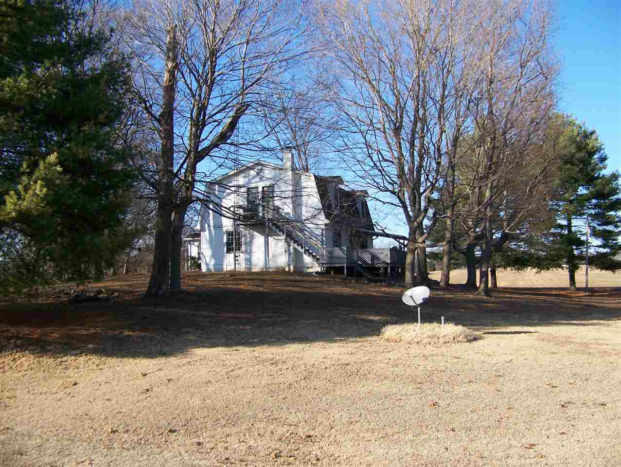 1640 Lee Road New Harmony, IN 47631 - Photo 5 of 34 Gallery Image 5