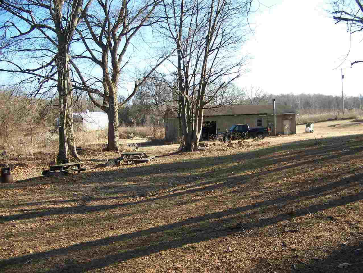 1640 Lee Road New Harmony, IN 47631 - Photo 8 of 34 Gallery Image 8