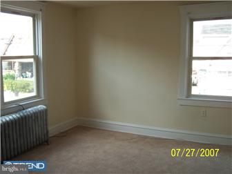 21 Oakley Road Upper Darby, PA 19082 - Photo 10 of 12 Bedroom