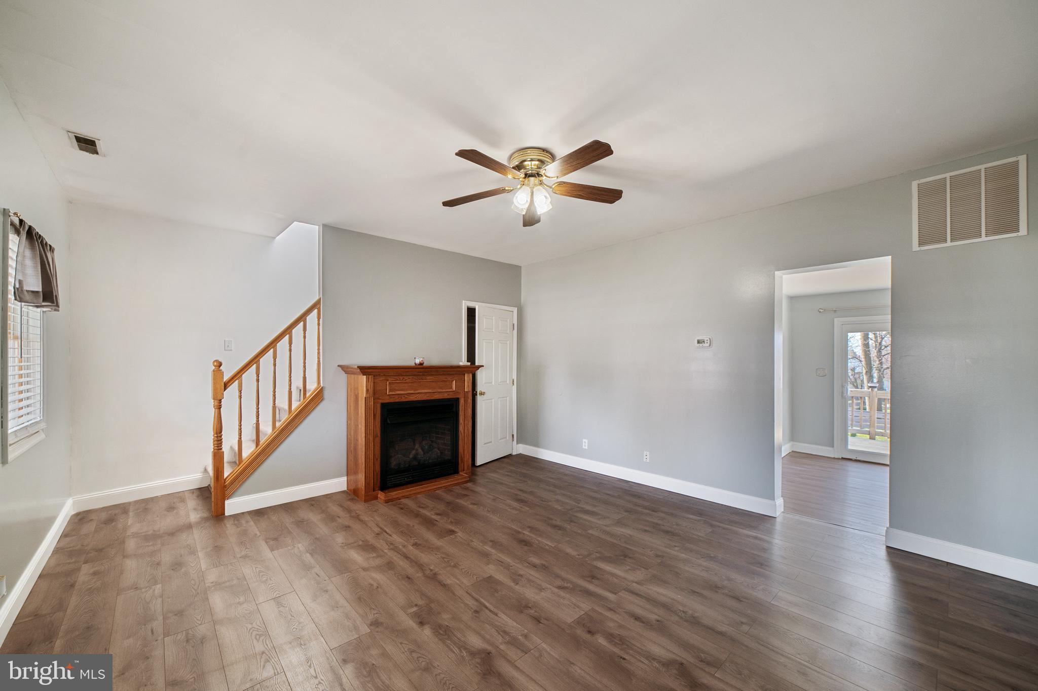 345 Stillwater Road Baltimore, MD 21221 - Photo 6 of 16
