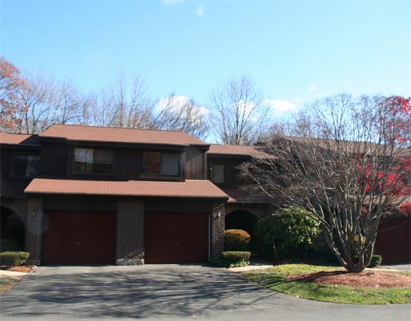 9 Country Club Road, Unit 9 Peabody, MA 01960 - Photo 1 of 14 Gallery Image 1