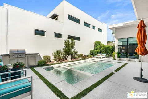 $1,284,900 | 1361 Woodward Way, Palm Springs, CA 92262