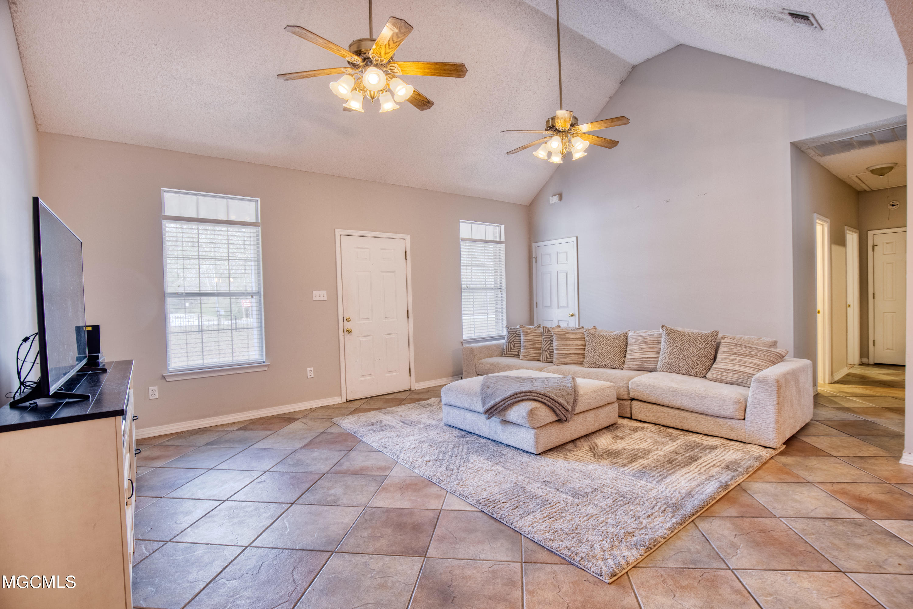 12418 Seaman Road Vancleave, MS 39565 - Photo 3 of 19 12418 Seaman Rd Vancleave-9