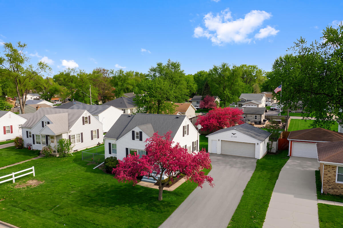 11301 11th Avenue Pleasant Prairie, WI 53158 - Photo 1 of 30 430drone3
