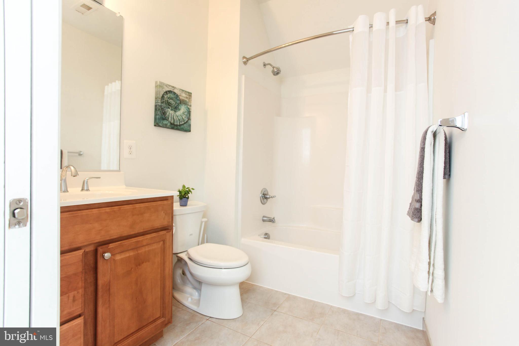 12787 Frederick Road West Friendship, MD 21794 - Photo 40 of 69 en-suite
