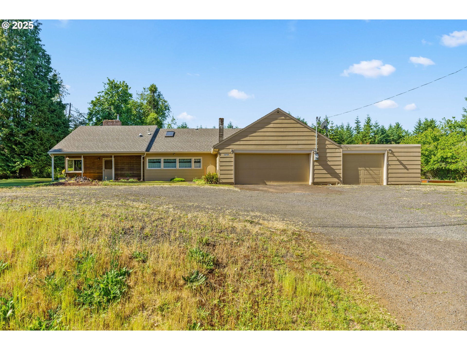 36744 Immigrant Road Pleasant Hill, OR 97455 - Photo 1 of 48 Gallery Image 1