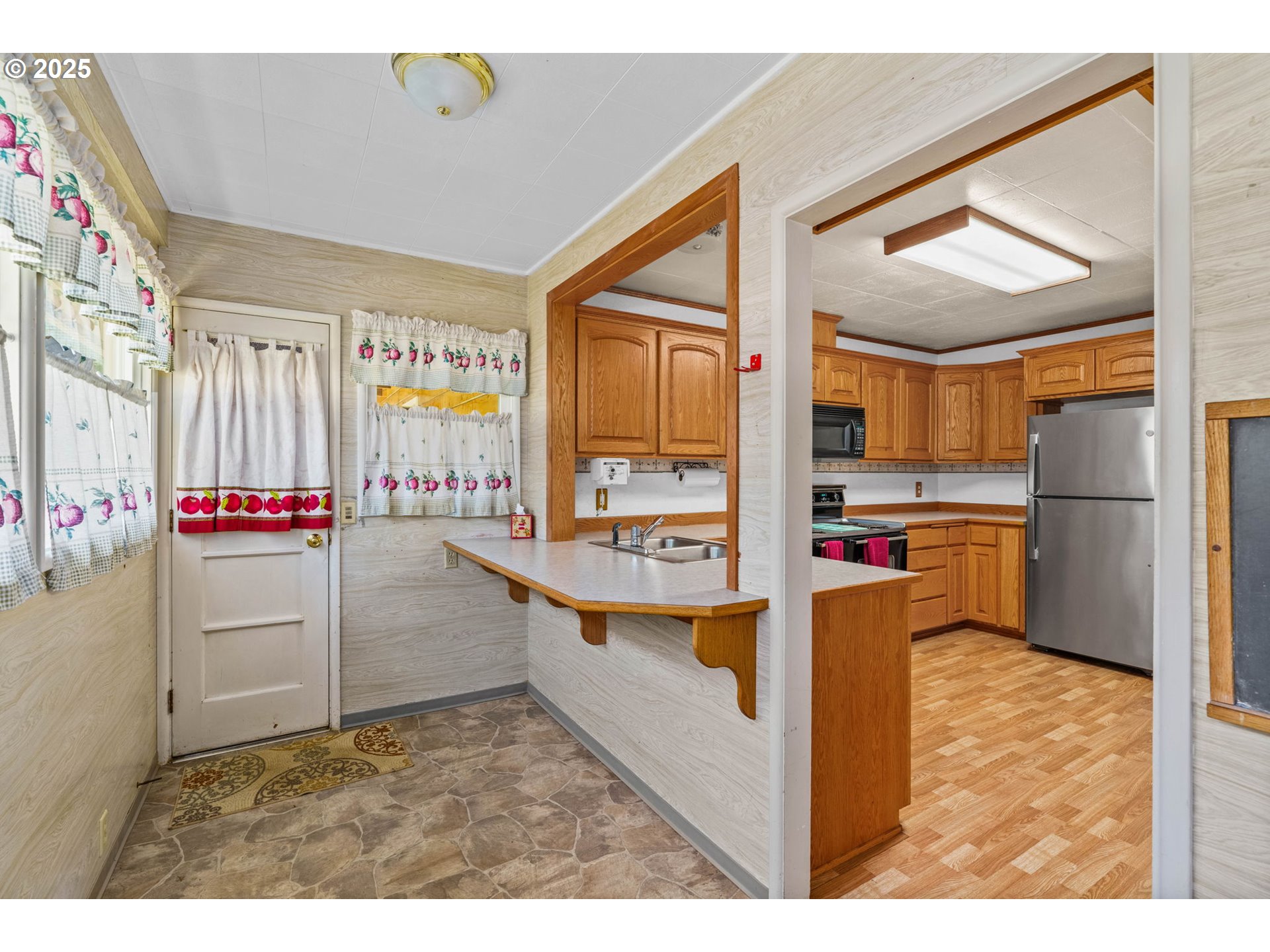 36744 Immigrant Road Pleasant Hill, OR 97455 - Photo 18 of 48 Gallery Image 18