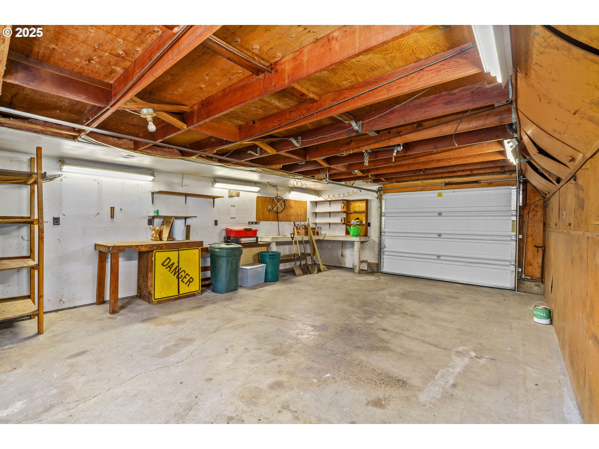 36744 Immigrant Road Pleasant Hill, OR 97455 - Photo 23 of 48 Gallery Image 23