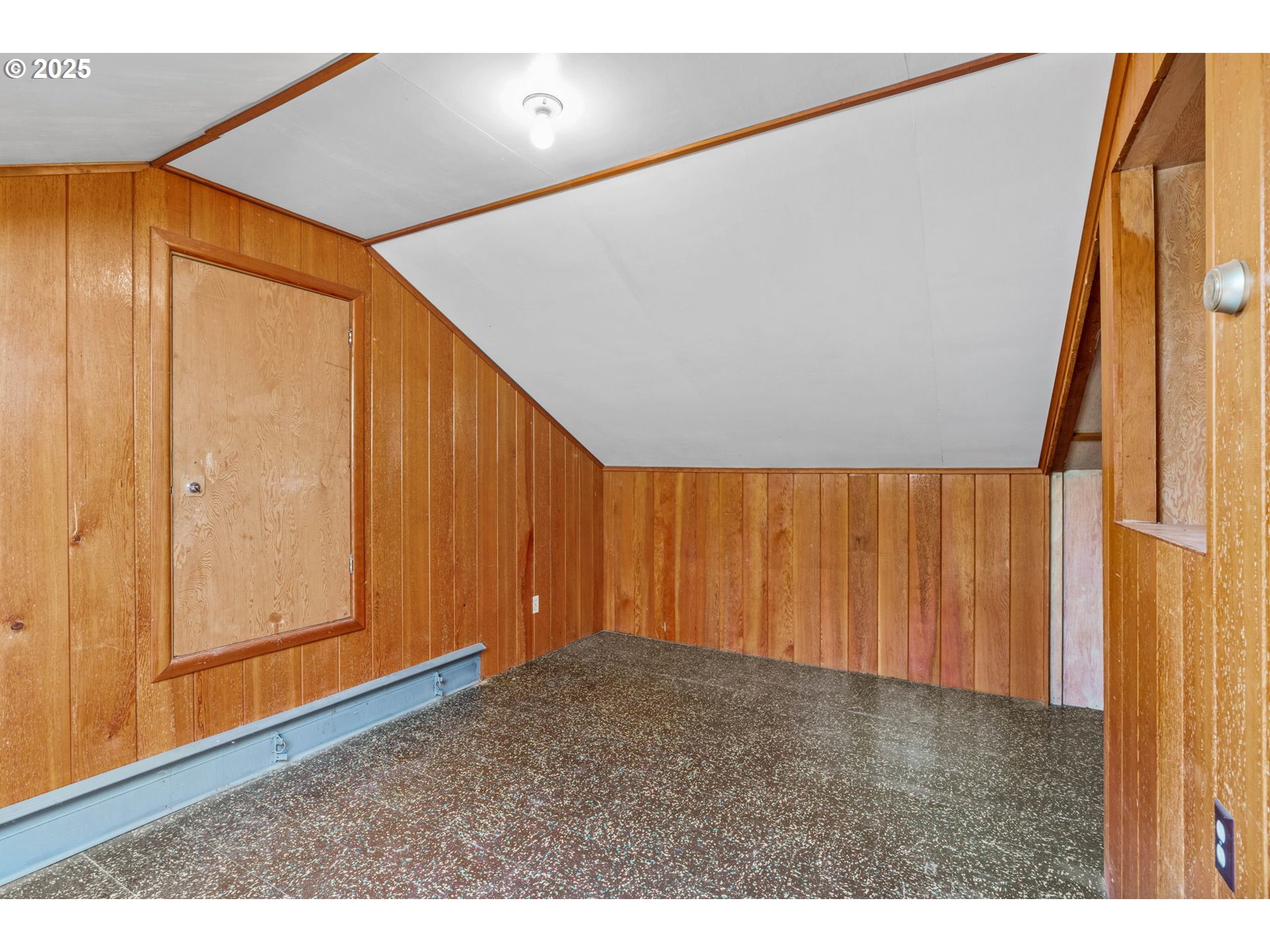36744 Immigrant Road Pleasant Hill, OR 97455 - Photo 34 of 48 Gallery Image 34