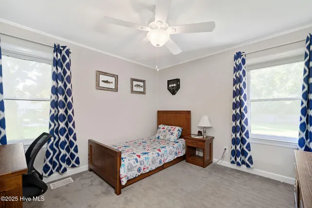 $395,000 | 513 East Westbrook Street, Wallace, NC 28466