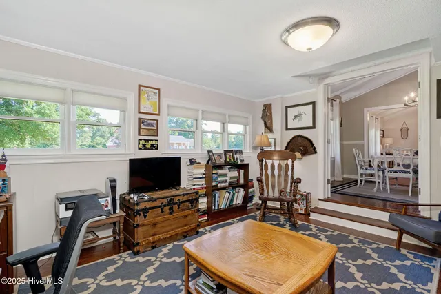 $395,000 | 513 East Westbrook Street, Wallace, NC 28466