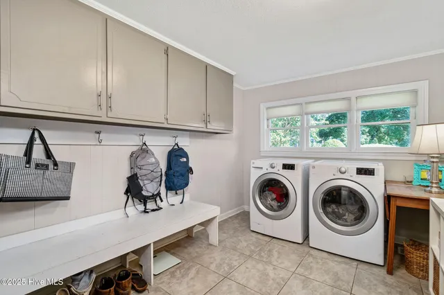 $395,000 | 513 East Westbrook Street, Wallace, NC 28466