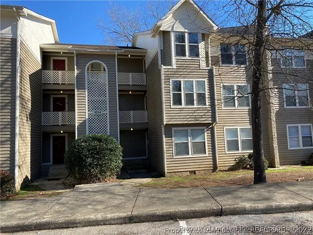 $99,900 | 1014 Wood Creek Drive, Unit 3, Fayetteville, NC 28314