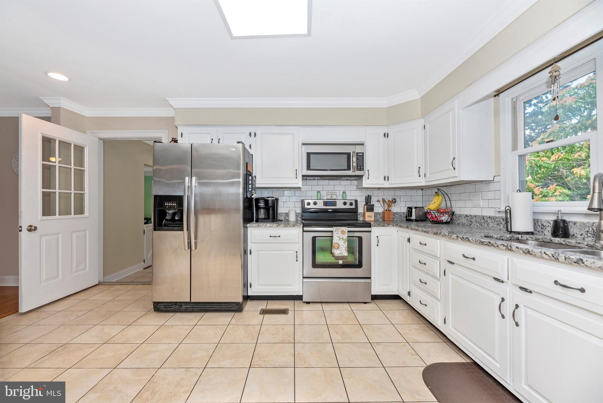 11615 Houck Road Union Bridge, MD 21791 - Photo 13 of 46 stainless appliances