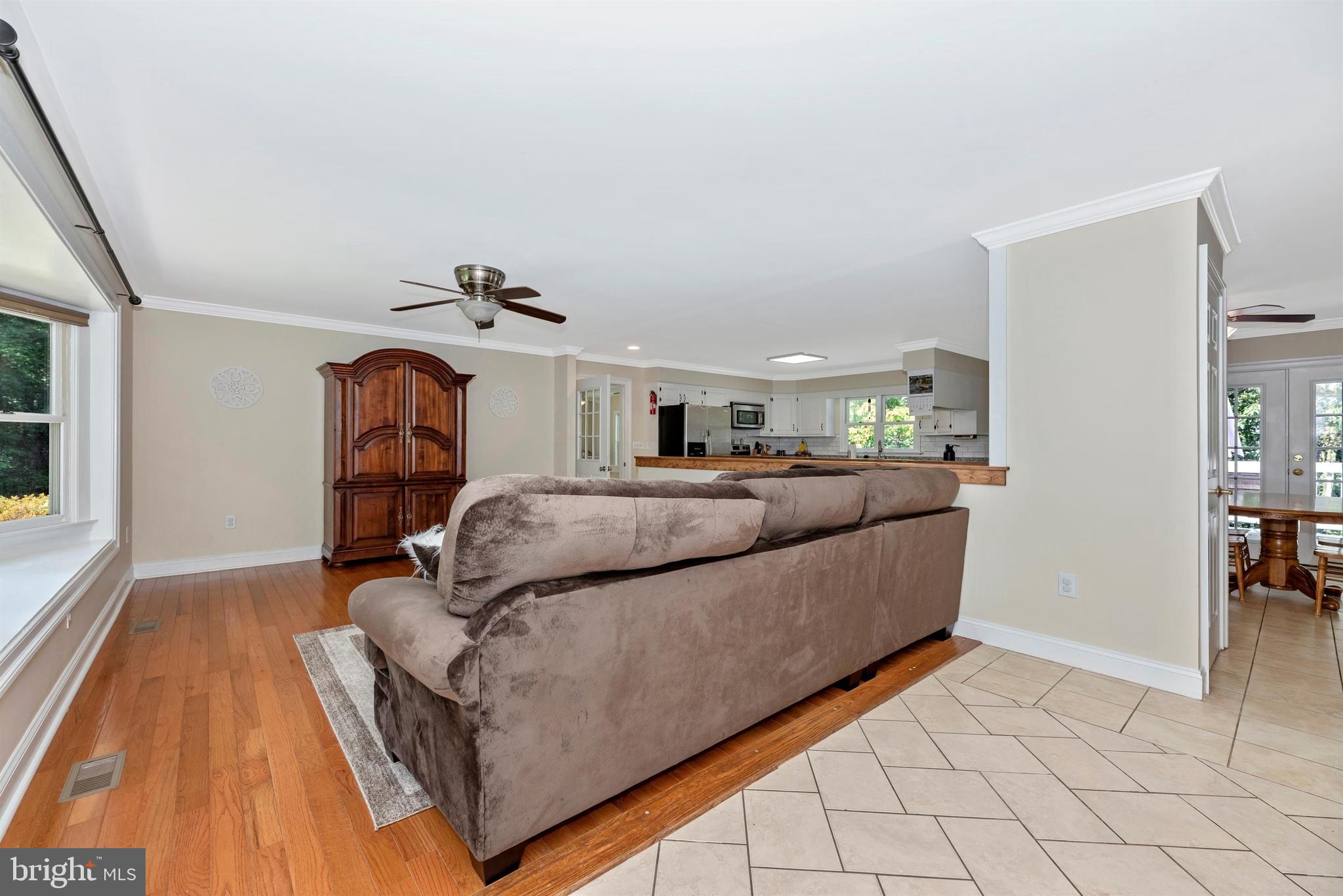 11615 Houck Road Union Bridge, MD 21791 - Photo 3 of 46 Family room