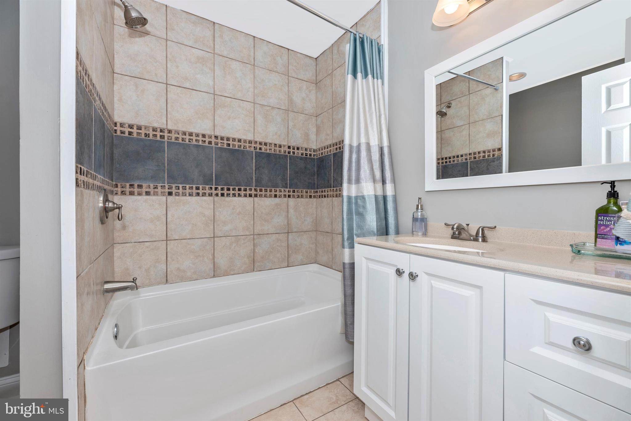 11615 Houck Road Union Bridge, MD 21791 - Photo 28 of 46 hall bath