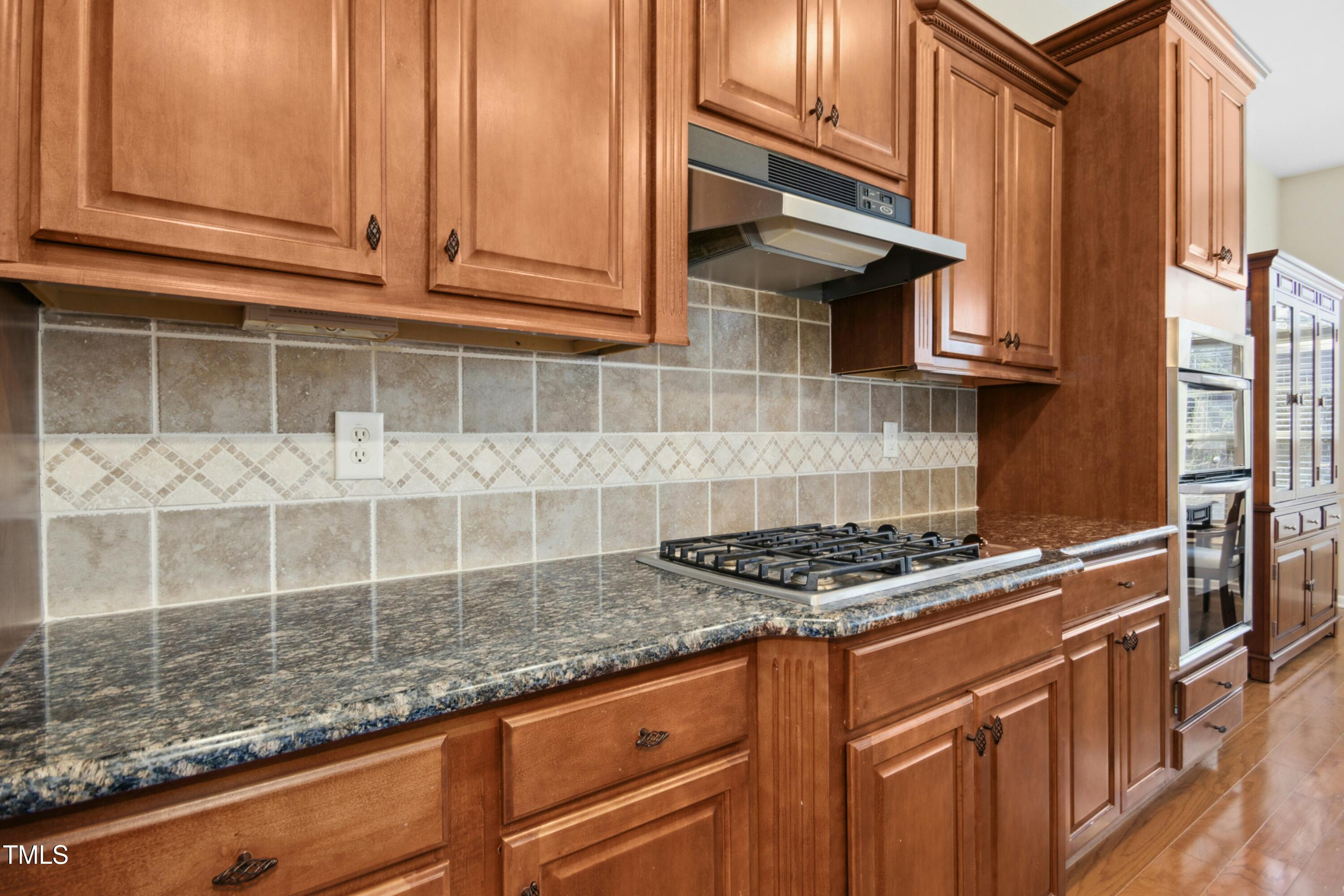 6103 Leesburg Lane Raleigh, NC 27617 - Photo 8 of 27 012-479202-IMG_3867
