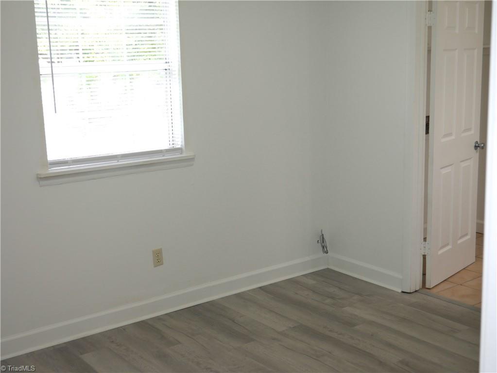329 Ridgecrest Drive King, NC 27021 - Photo 9 of 15 Primary Bedroom