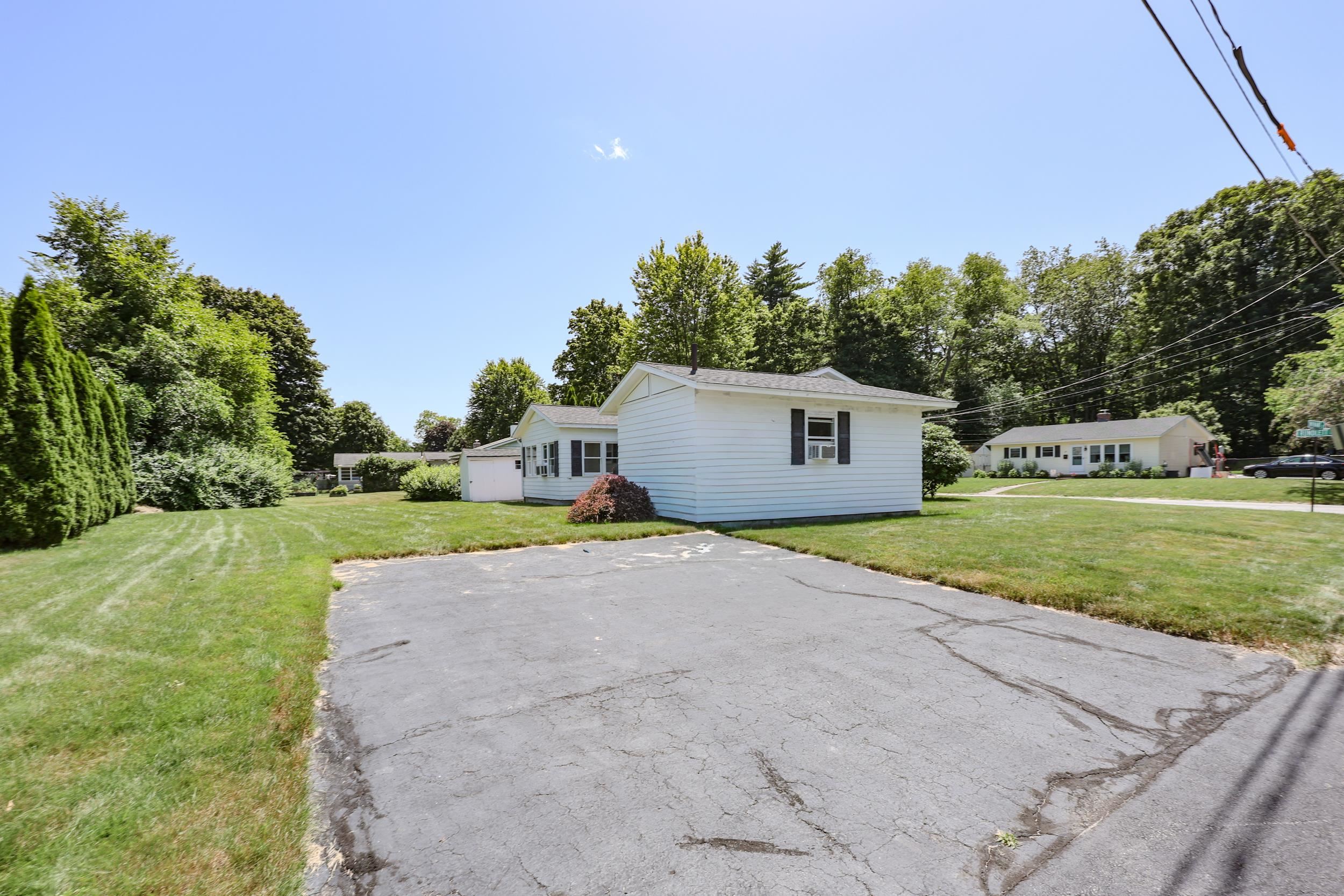 26 Rundlett Street Concord, NH 03301 - Photo 32 of 34