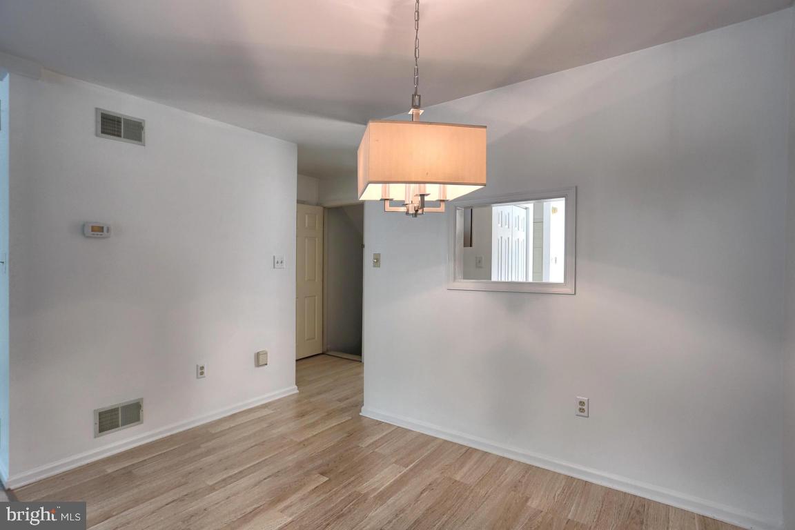 27 Spring Walk Court Lancaster, PA 17601 - Photo 17 of 33 Gallery Image 17