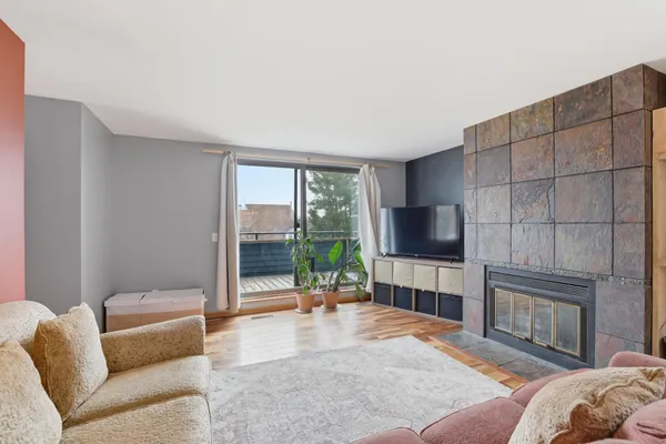 $379,900 | 180 Bayberry Ave Court, Stillwater, MN 55082