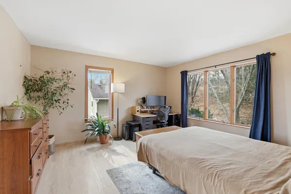 $379,900 | 180 Bayberry Ave Court, Stillwater, MN 55082
