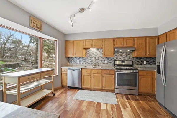 $379,900 | 180 Bayberry Ave Court, Stillwater, MN 55082